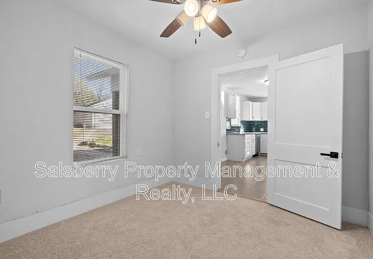 71 Crown Rd — Photo 13