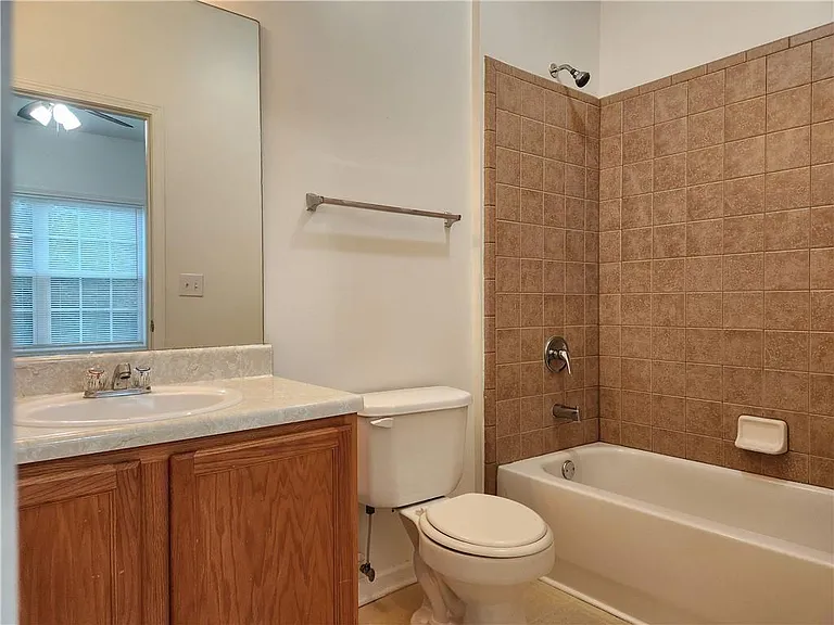 7712 Autry Cir #516 — Photo 11