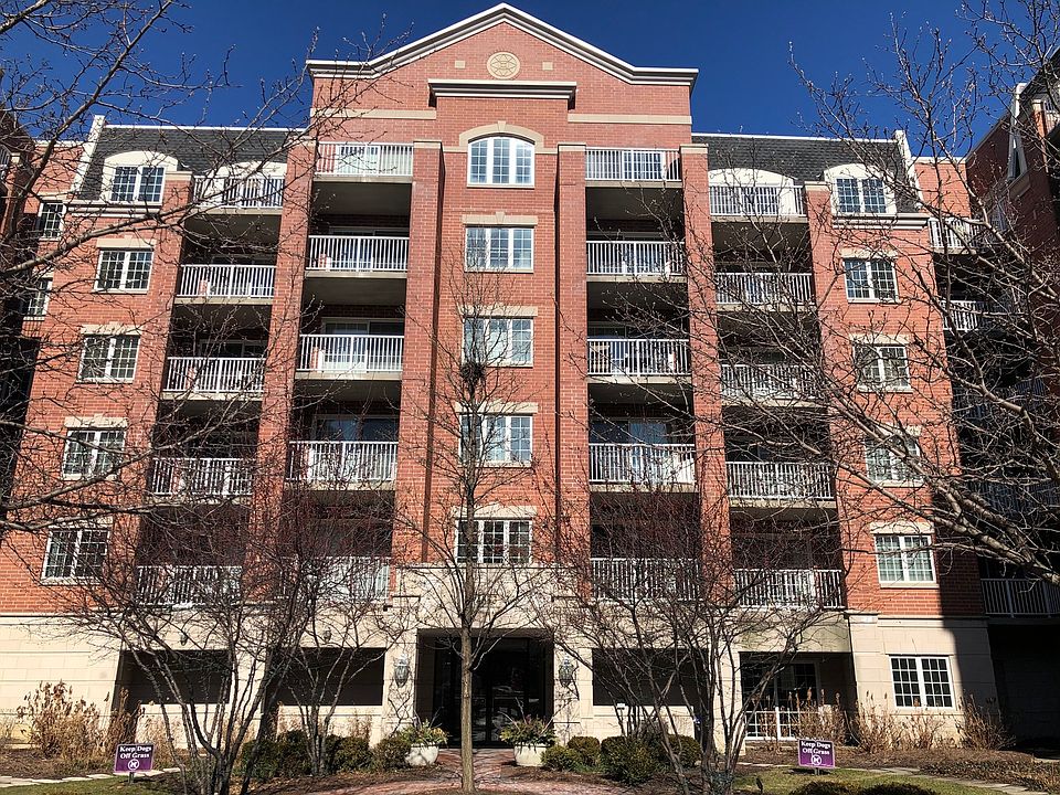 1st image of 4833 N Olcott Ave Unit 302