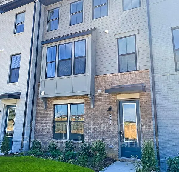 509 Munson Woods Walk — Photo 1