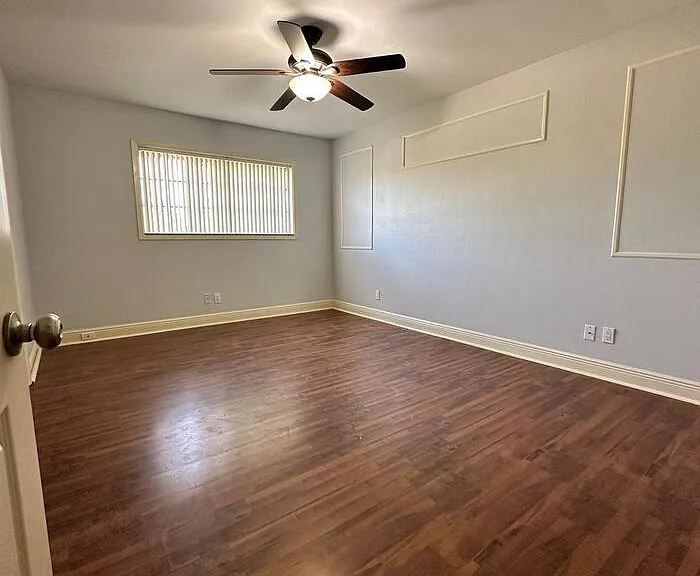5826 Whiting Ct — Photo 18