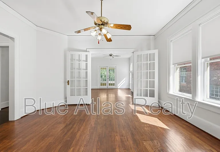 4914 Victor St #3 — Photo 7