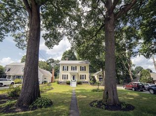 32 Lincoln Rd, Medford, MA 02155