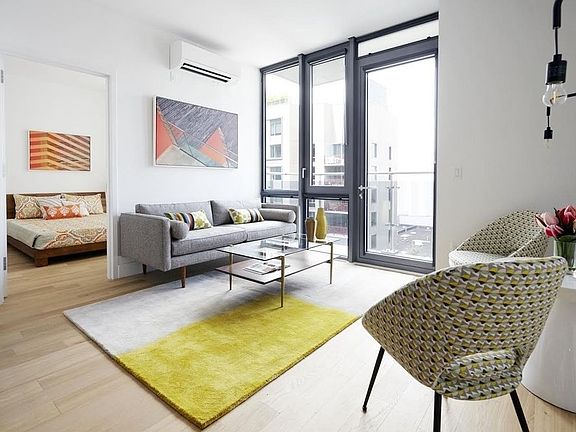 5th image of 4122 24th St APT 6C