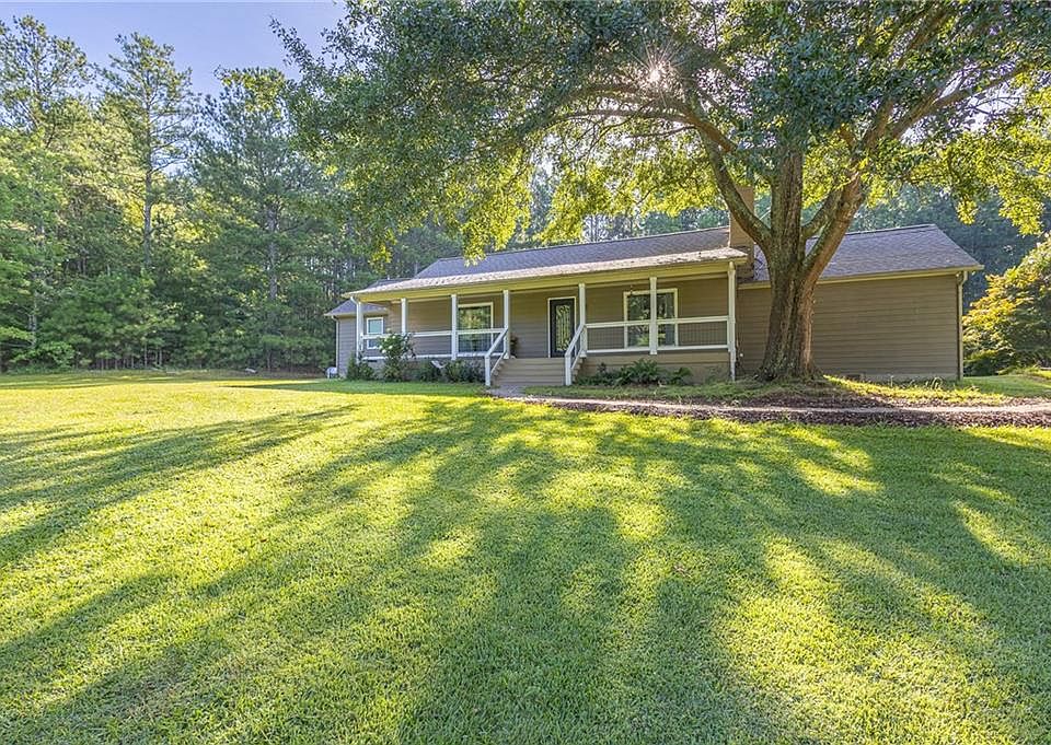 1st image of 2553 Daniel Rd