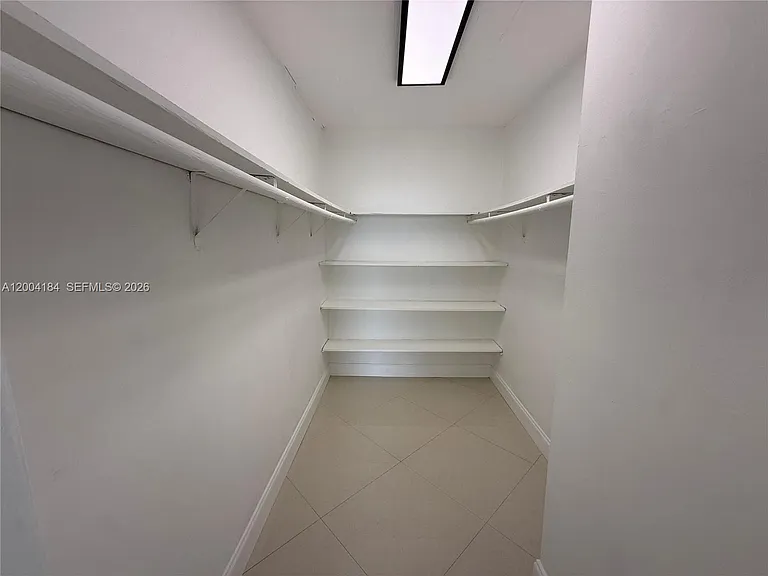 2350 NE 135th St #1207 — Photo 4