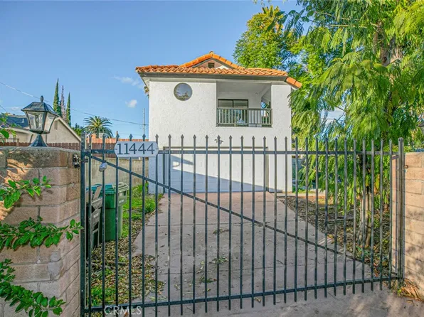 11444 Odessa Ave, Granada Hills, CA 91344