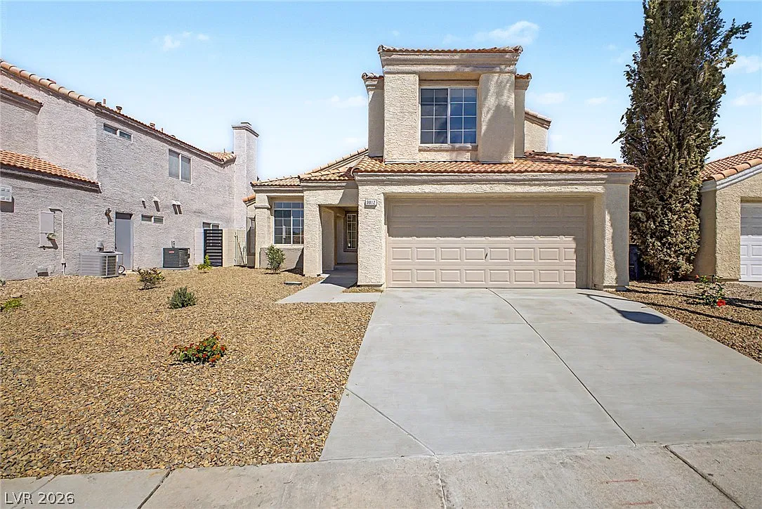4 bed, 3.0 bath, 2320 sqft, $3,500 — Photo 1