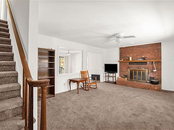 4th image of 5218 Muirfield Dr
