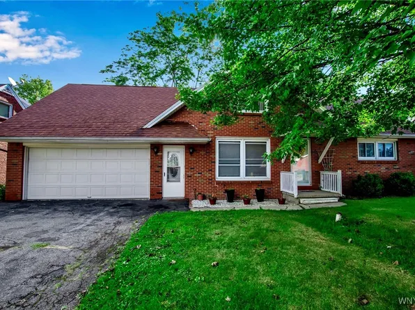 128 Circle Ln, Buffalo, NY 14218