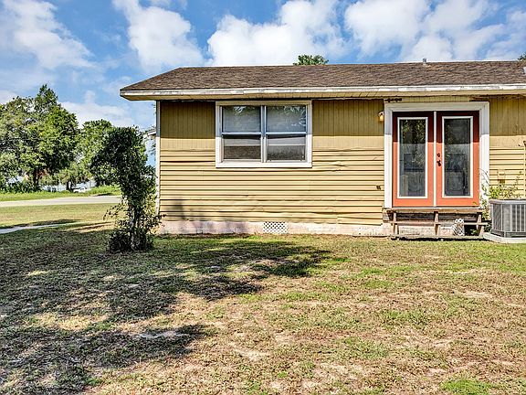 3rd image of 5879 NW 1st St