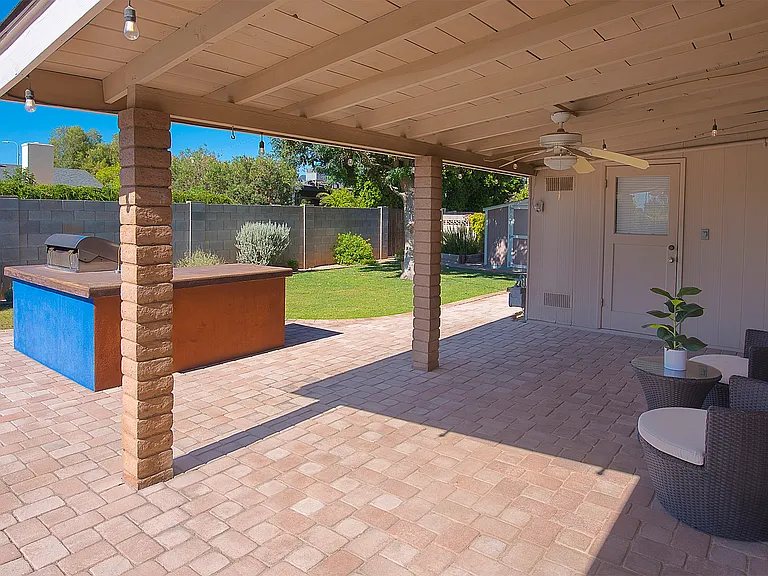 1236 E Del Rio Dr — Photo 19