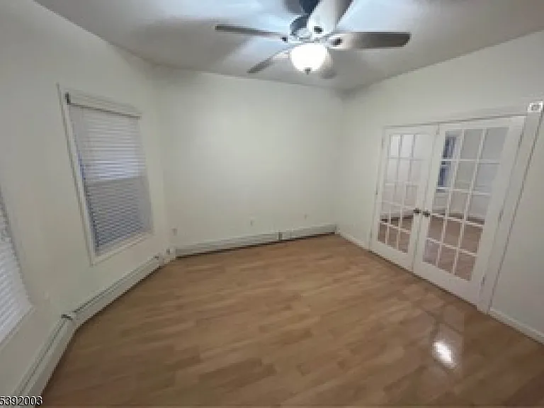 466 Cortlandt St #2 — Photo 5