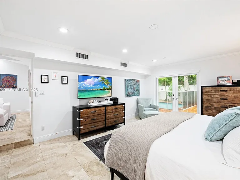 200 W Mashta Dr — Photo 12