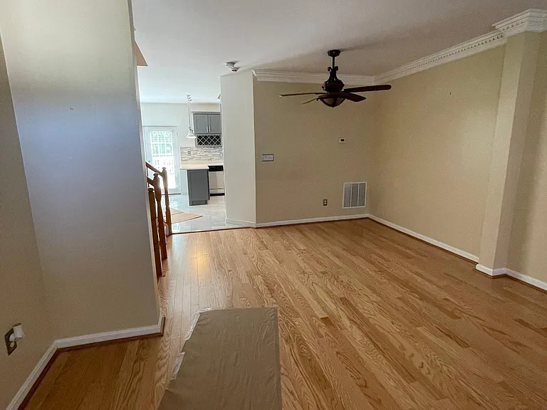 12916 Hyannis Ln — Photo 15