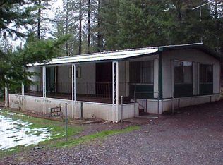 332 Pinewood Way, Cave Junction, OR 97523