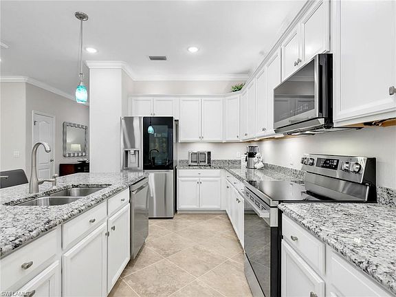 5th image of 4383 Bismark WAY