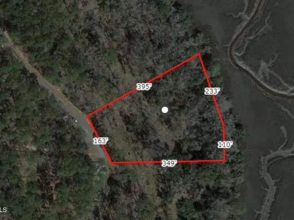 16 Blake Ln, Seabrook, SC 29940