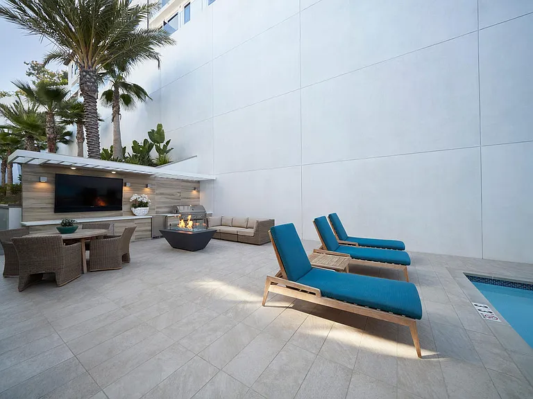 Sea View Villas — Photo 4
