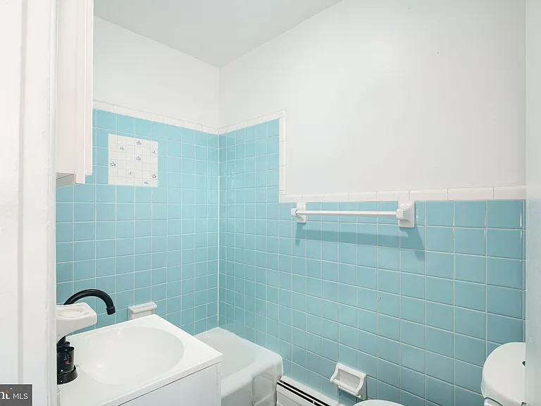 1024 Pine St #2 — Photo 5