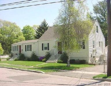 15 Welch Ter, Fairfield, CT, 06824