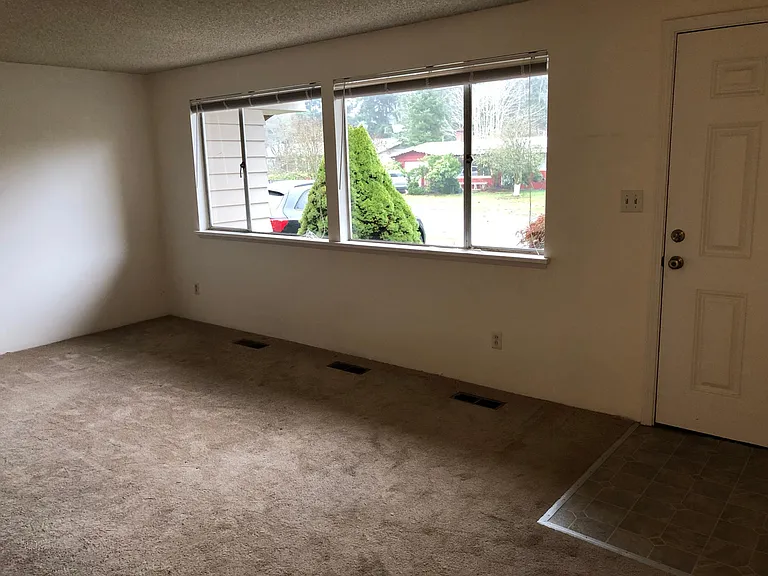 9814 240th Pl SW — Photo 6