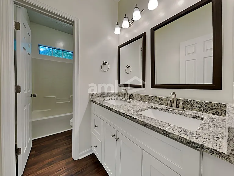 4 Coronado Ct — Photo 17