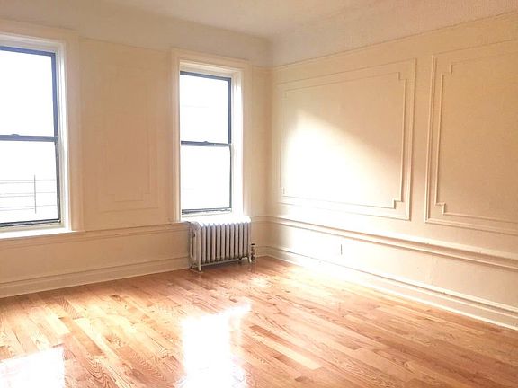 4th image of 225 Parkside Ave APT 4F
