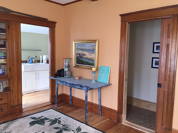 sitting room and half bath entrance