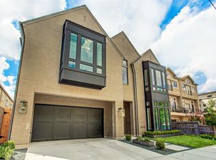 2028 Park St, Houston, TX 77019