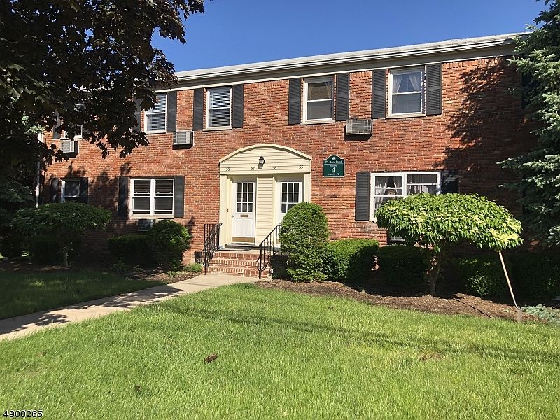 1st image of 71 Roseland Ave APT 57