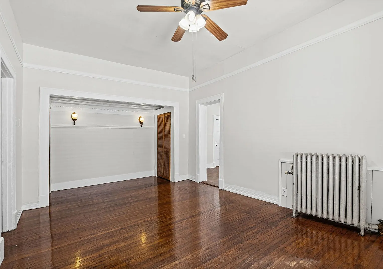 1306 Carr — Photo 3