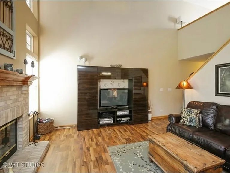 9913 Thornton Way #9913 — Photo 6
