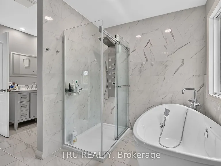 2376 Kinburn Side Rd — Photo 26