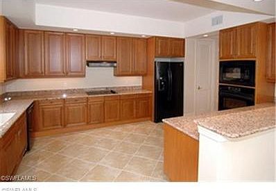 3rd image of 525 Avellino Isles Cir Unit 102