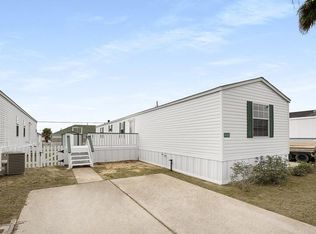 5110 Martinique Calle, Dickinson, TX 77539
