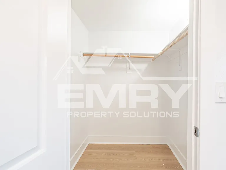 814 N Wilmington Blvd — Photo 18