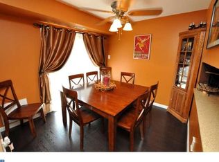 44 W Azalea Ln, Mount Laurel, NJ 08054