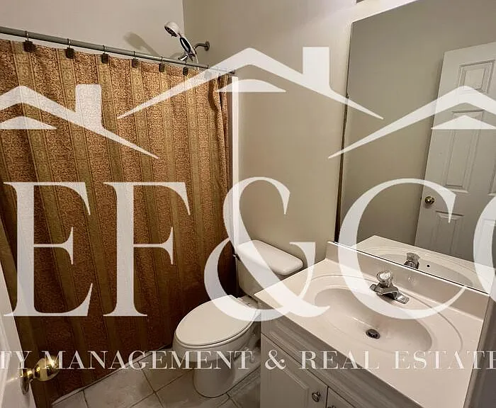 729 Lanyon Ln — Photo 13