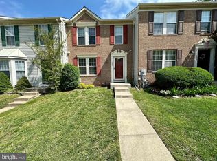 124 Foxchase Dr, Glen Burnie, MD 21061