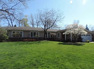 24070 Letchworth Rd, Beachwood, OH 44122