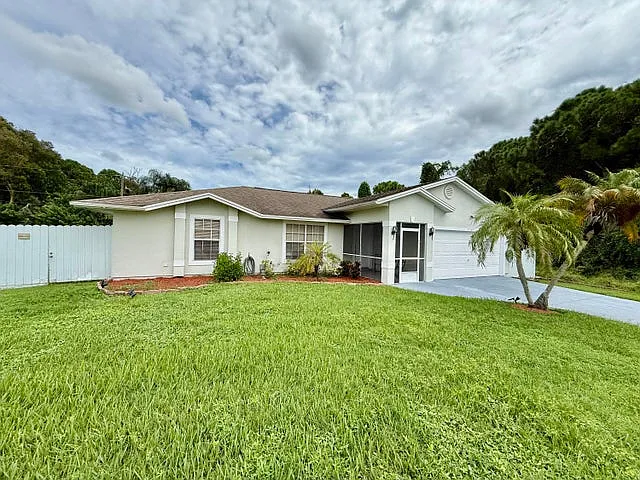3 bed, 1125 sqft, $3,200 — Photo 2