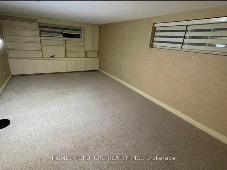 23 Shaddock Cres #BASEMENT — Photo 7