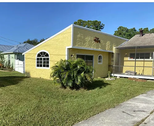 5115 Seagrape Dr Photo 1