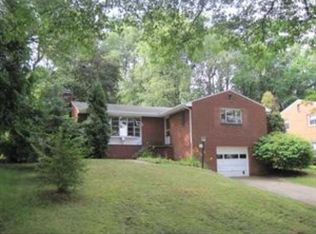 105 Piper Dr, Pittsburgh, PA 15234