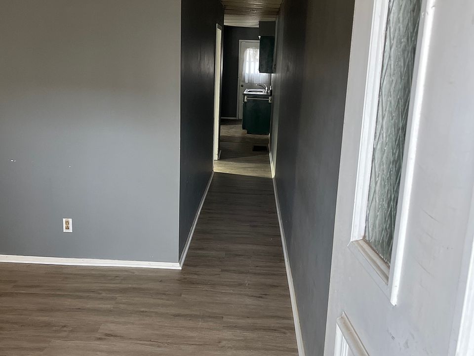 1st image of 443 Lincoln St #443