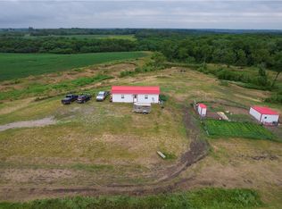 1792 20th Pl, Lacona, IA 50139