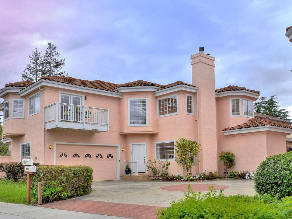 1st image of 548 W Hacienda Ave