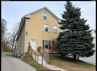12 King St #2, Worcester, MA 01610
