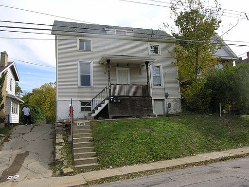 1st image of 926 Rosemont Ave #1